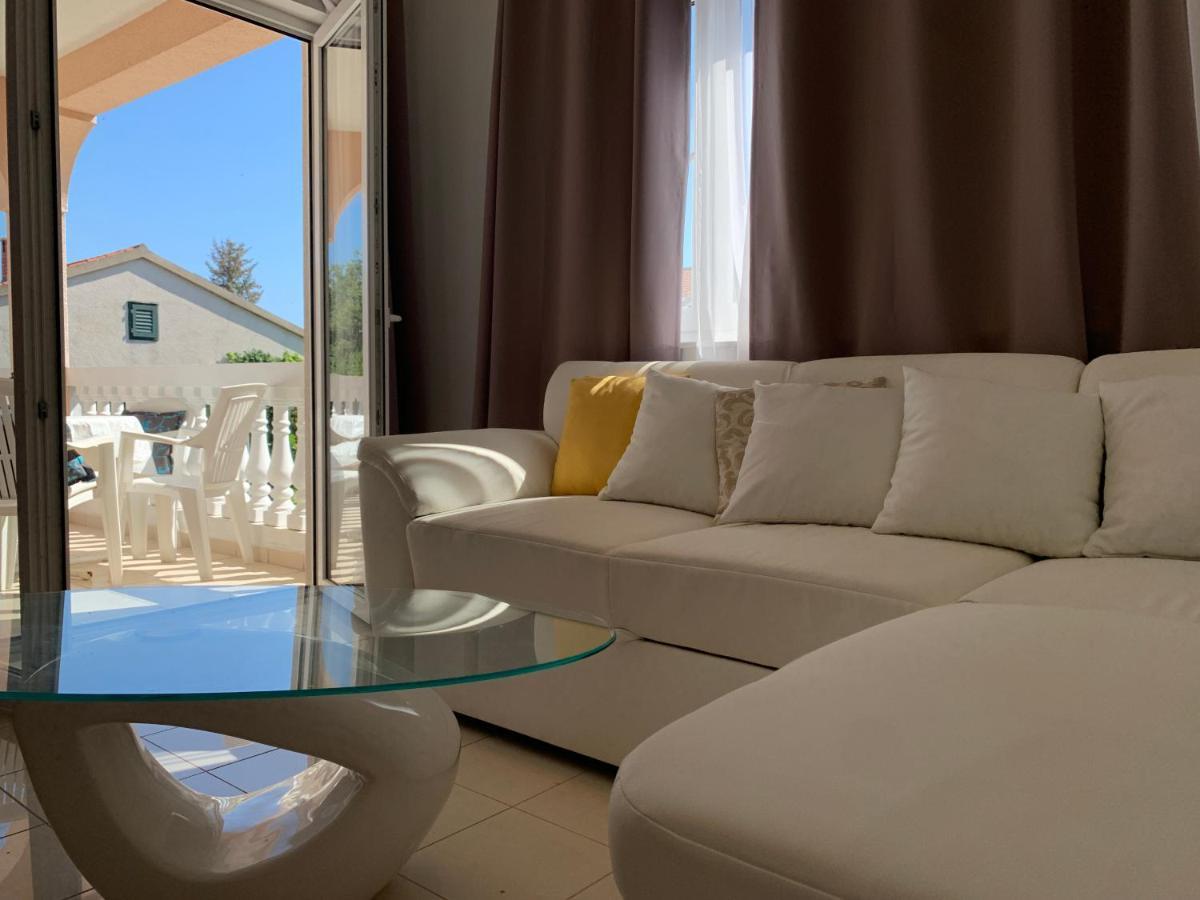 Villa Nera Vodice Exterior foto